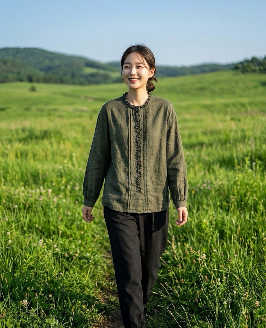 เสื้อสาลูญี่ปุ่นคอระบายจับจีบ รุ่น 106