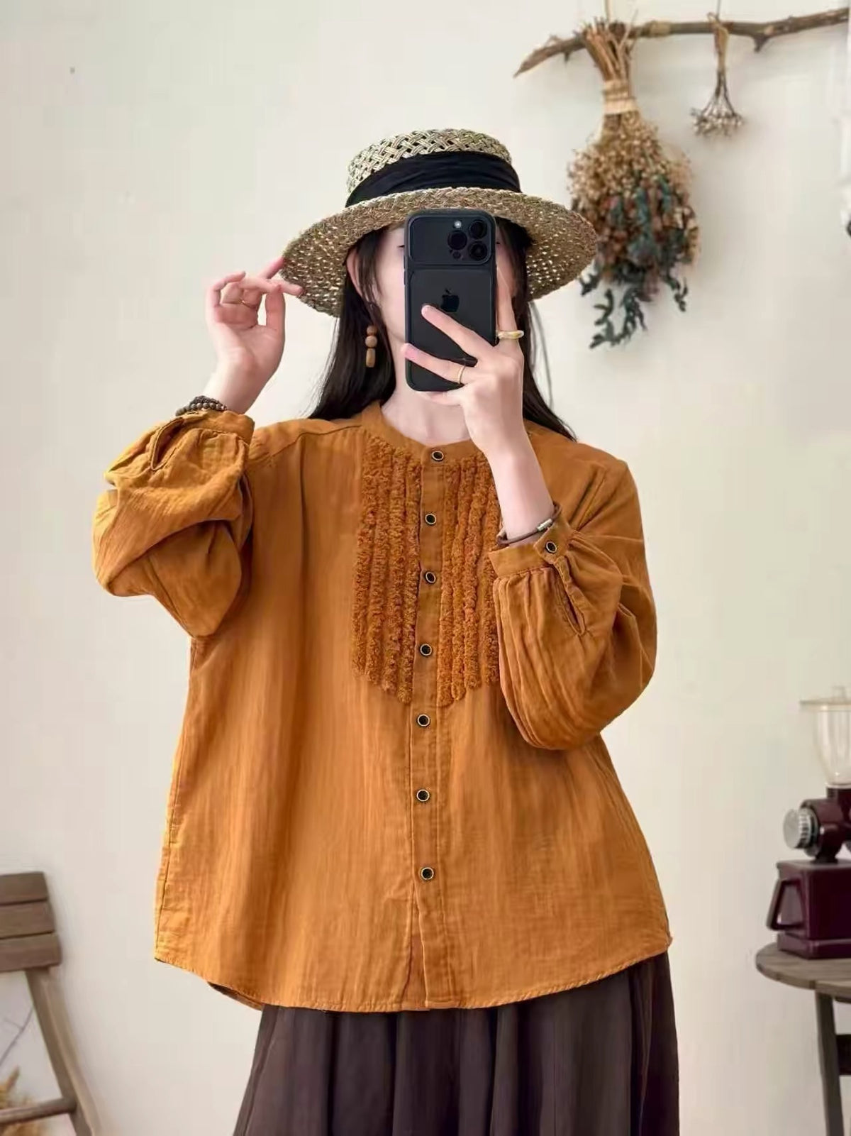 เสื้อคอจีนผ้าสาลูญี่ปุ่นแต่งระบายหน้าอก รุ่น 127